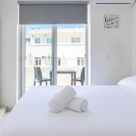 Bnbnova - 3br - & Spinola Bays Appartement San Ġiljan