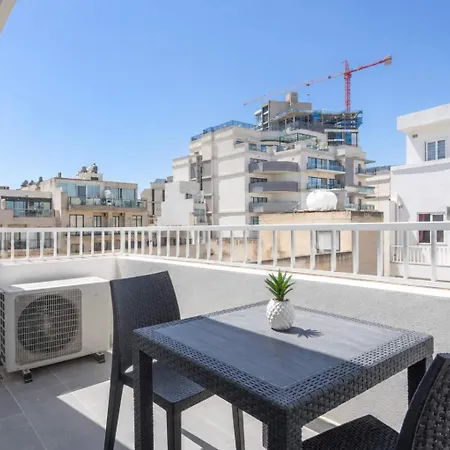 Bnbnova - 3br - & Spinola Bays Appartement *